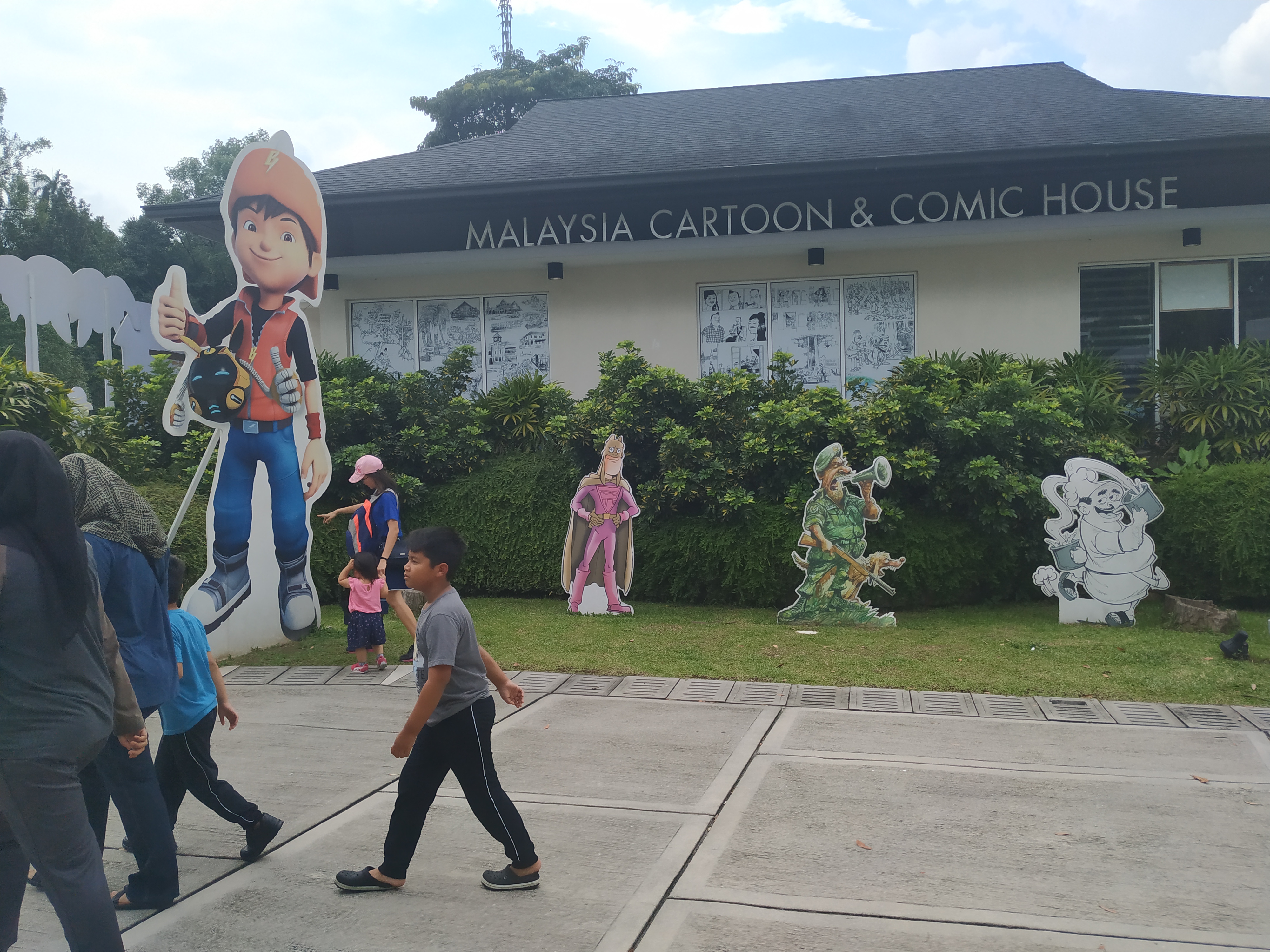 Berkenalan dengan Kartunis Tazidi di Malaysia Cartoon & Comic House