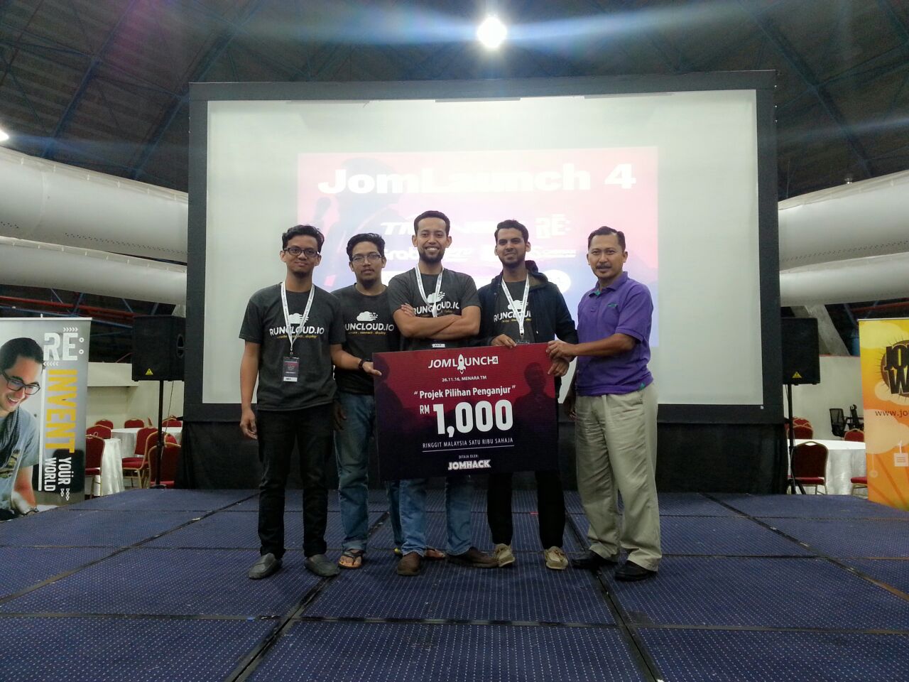 RunCloud memenangi Anugerah Projek Pilihan Penganjur ditaja oleh JOMHACK